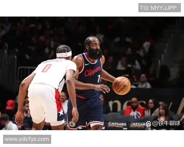 2020年NBA火箭与快船激战回顾精彩瞬间与赛季影响分析